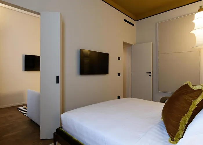 Casa Sistina 37 * Roma