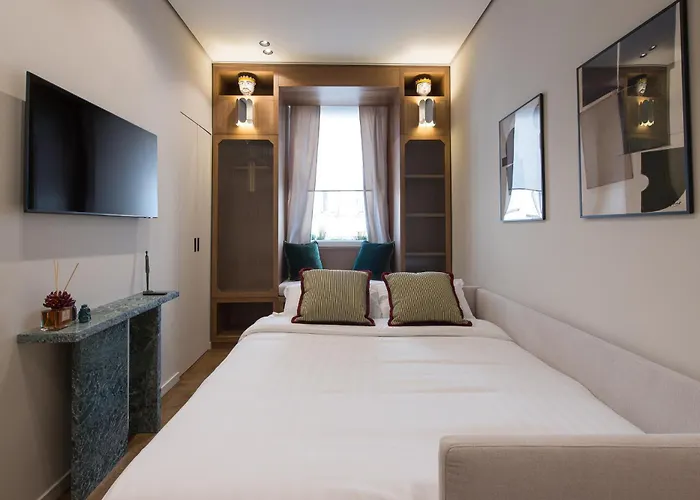 Casa Sistina 37 * Roma